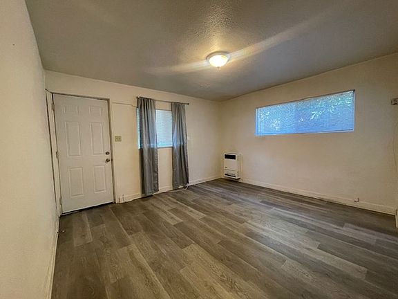 2nd image of 242-246 W 13th St #244-1/2