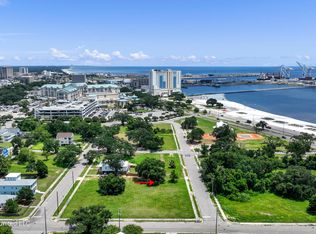 3714 8th St, Gulfport, MS 39501