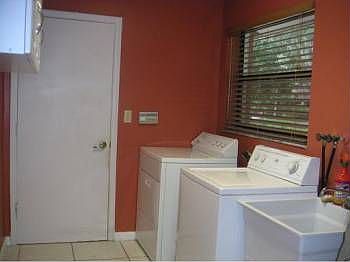 3rd image of 10391 NW 5th Ct