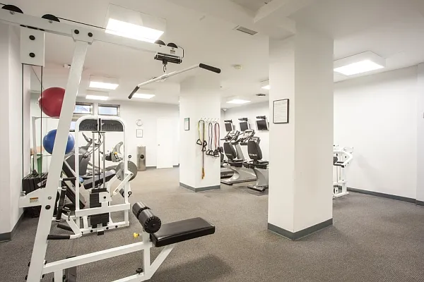 Sold by MNS | media 4