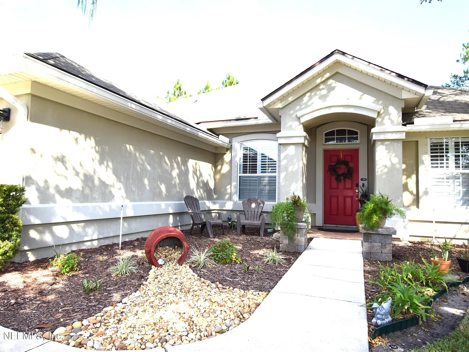 4 bed, 2.0 bath, 1884 sqft, $2,800 — Photo 3
