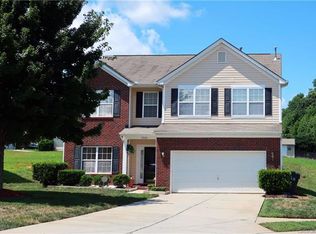 10416 Sparrow Springs Ln, Charlotte, NC 28214