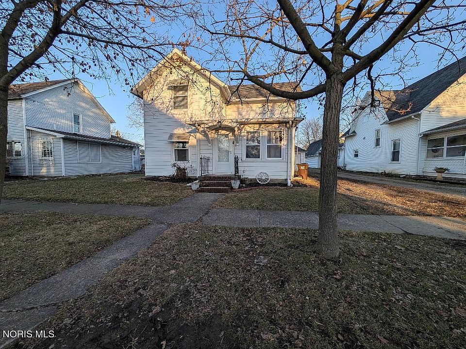 1st image of 413 Kaufman St