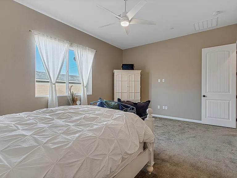 10930 Krista Leigh Ave — Photo 37