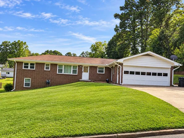1515 Patricia Dr, Morrow, GA 30260