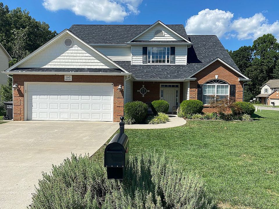 1st image of 1543 Crescent Oaks Ln
