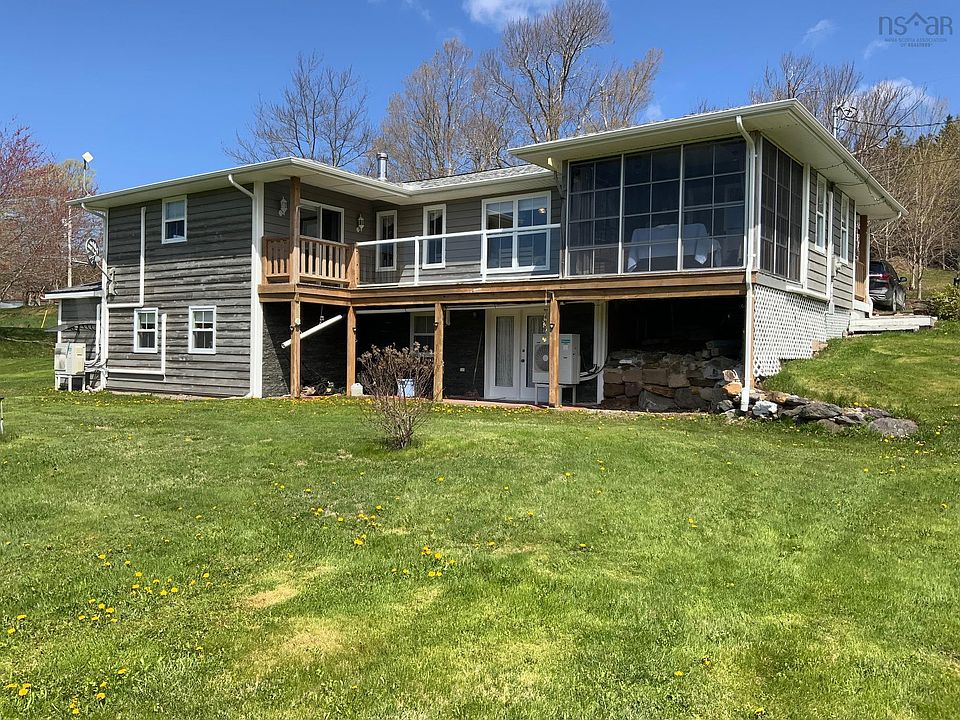 1st image of 444 N Riverside Rd
