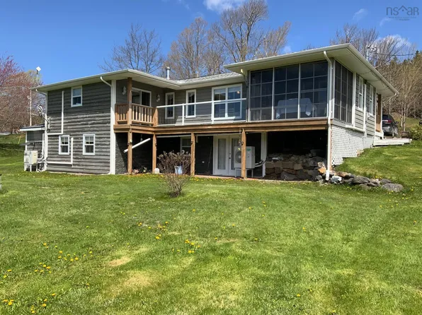 444 N Riverside Rd, Guysborough, NS B0H 1G0