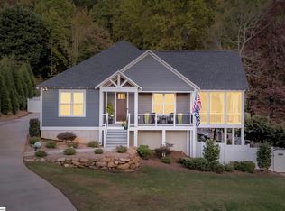 208 Mountain Edge Ct, Greenville, SC 29609
