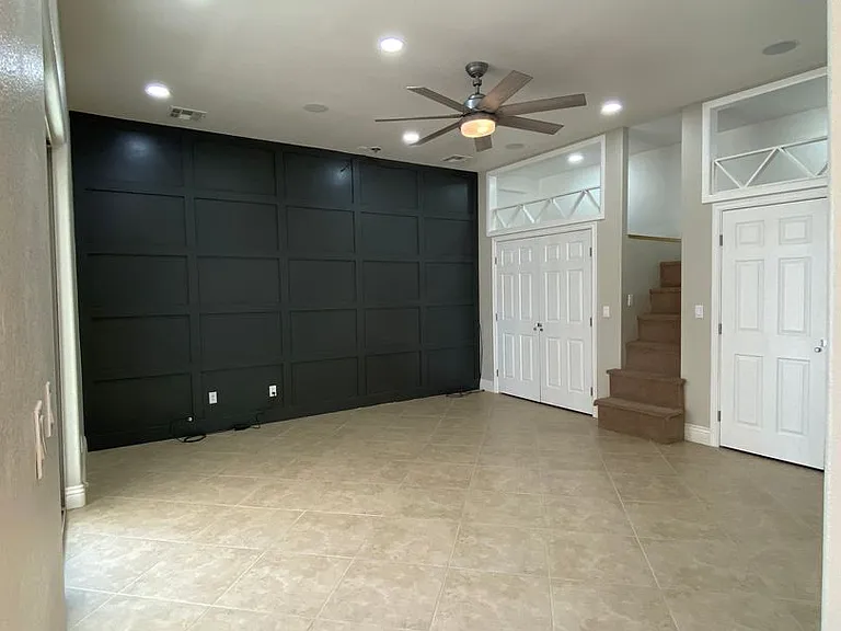 3611 Oakleaf Ave — Photo 43