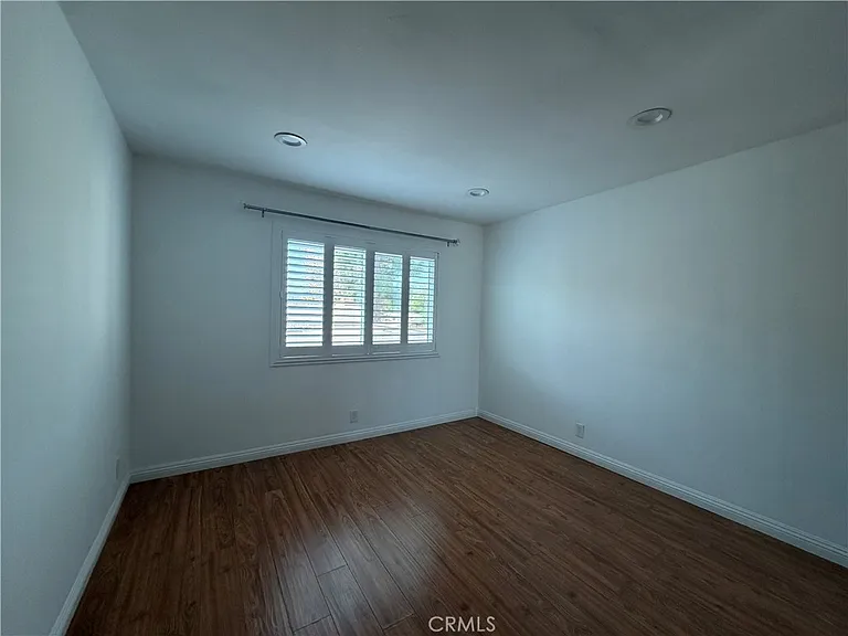 8522 Village Ln — Photo 20