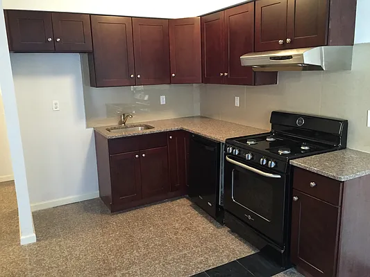 Rented by Sterling Realty Solution Inc | media 40