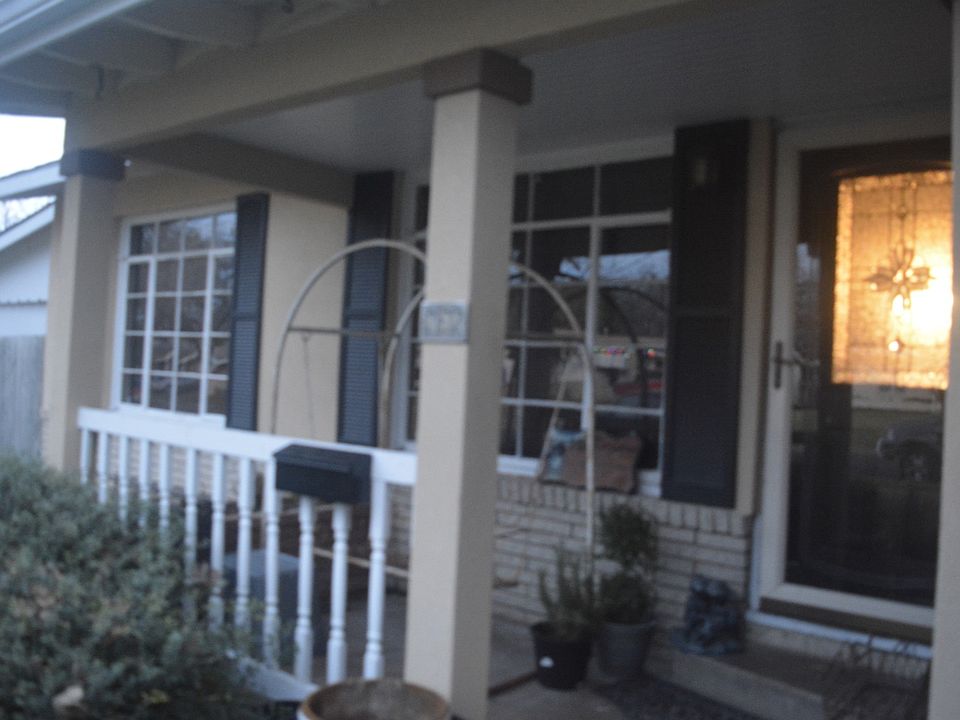 1st image of 262 Lemur Dr