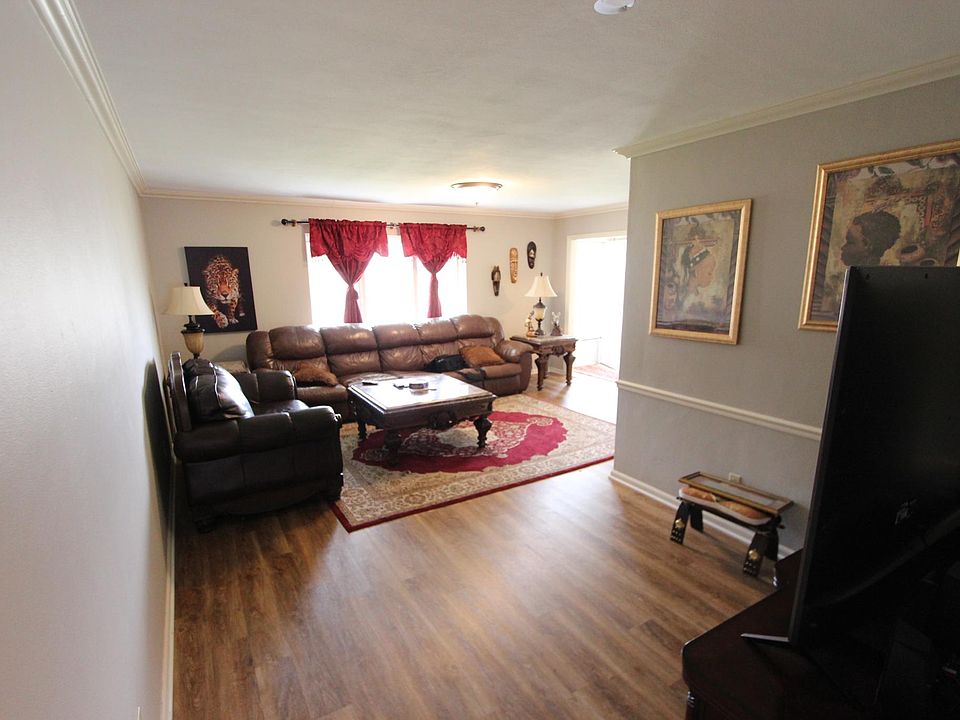 1st image of 2953 Mineral Point Ave