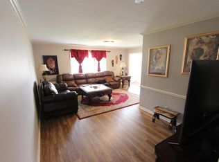 2953 Mineral Point Ave, Janesville, WI 53548