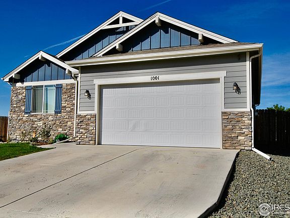 2nd image of 1001 78th Ave