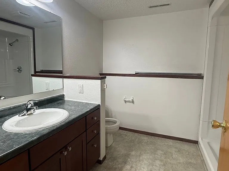 3029 Stonewall Dr — Photo 14