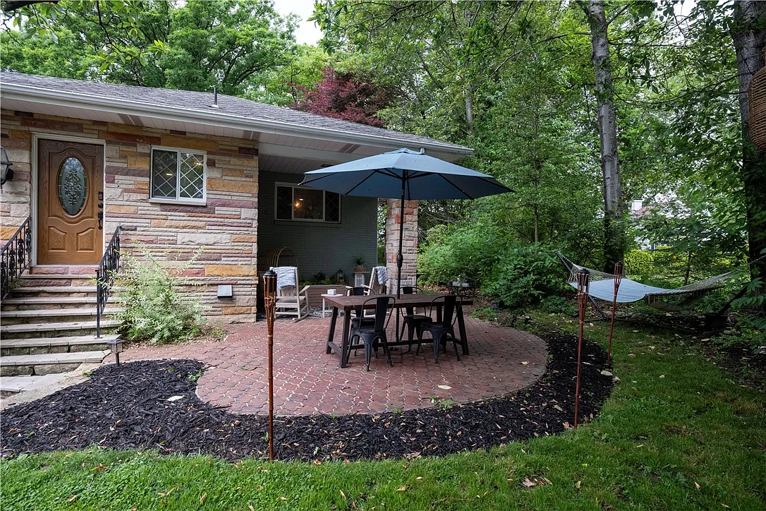 3 bed, 1529 sqft, $2,500 — Photo 3
