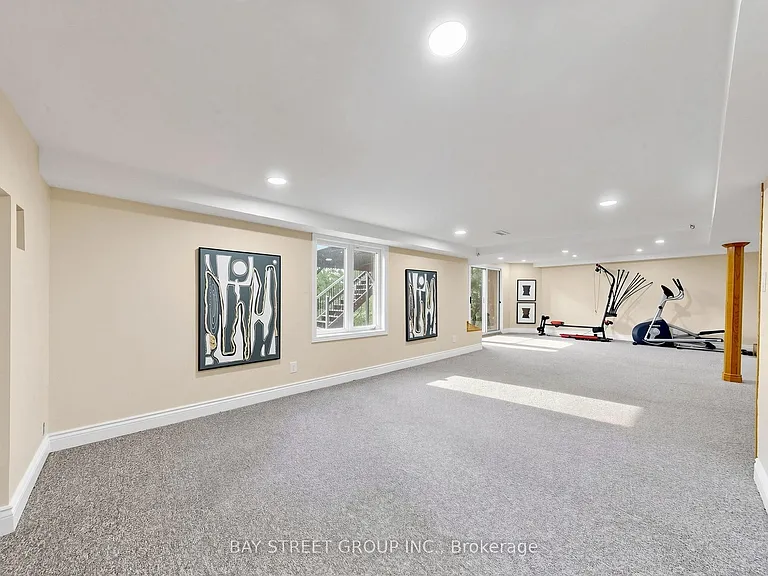 98 Brookeview Dr — Photo 42
