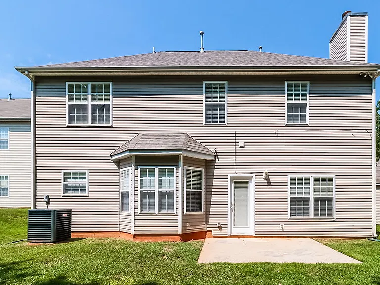 1316 Kersey Glen Ln — Photo 16