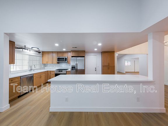 5th image of 18735 Bookham Dr