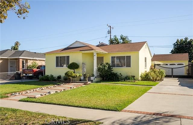 1st image of 9718 Sunglow St