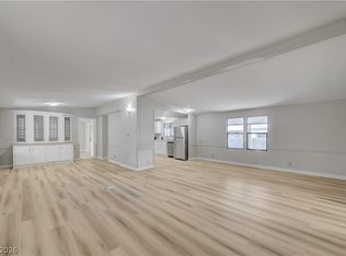 3132 Gavilan Ln, Las Vegas, NV 89122