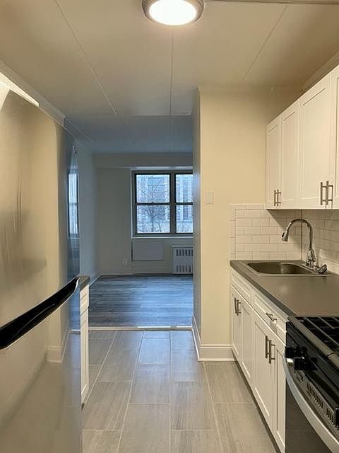 1st image of 3 Park Ave #5N