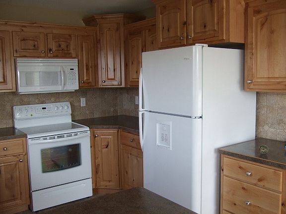 3rd image of 2830 N Midnight Blue Dr