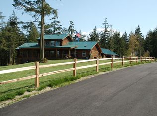 1923 Buckthorn St, Oak Harbor, WA 98277