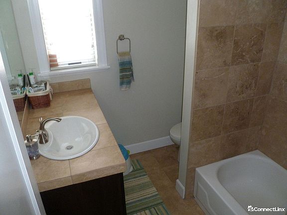 2nd image of 1004 W Sterling Dr