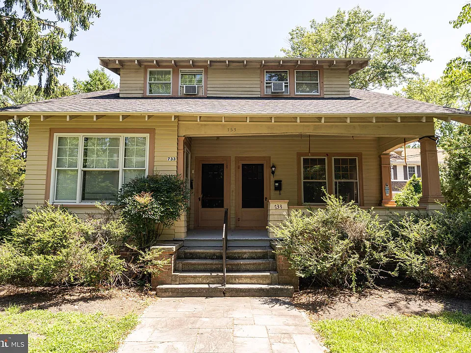 733 Camden Ave #B