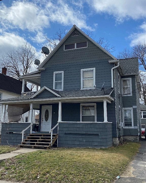 1st image of 18 Jefferson Ave