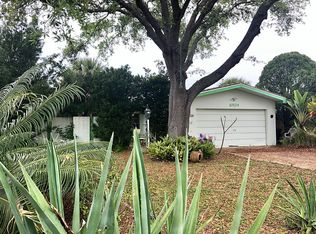 10124 Paradise Blvd, Treasure Island, FL 33706