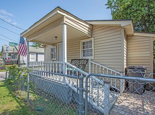 2063 Arbutus Ave, Charleston, SC 29405