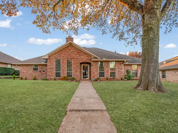 925 Medalist St, Paris, TX 75460