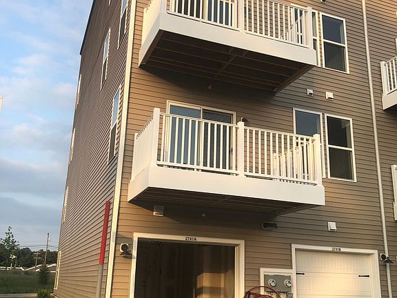 4th image of 2741 Acadia Dr Unit A