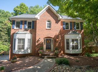 9760 Summer Oaks Dr, Roswell, GA 30076