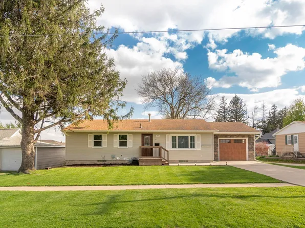 401 Smith St, West Union, IA 52175