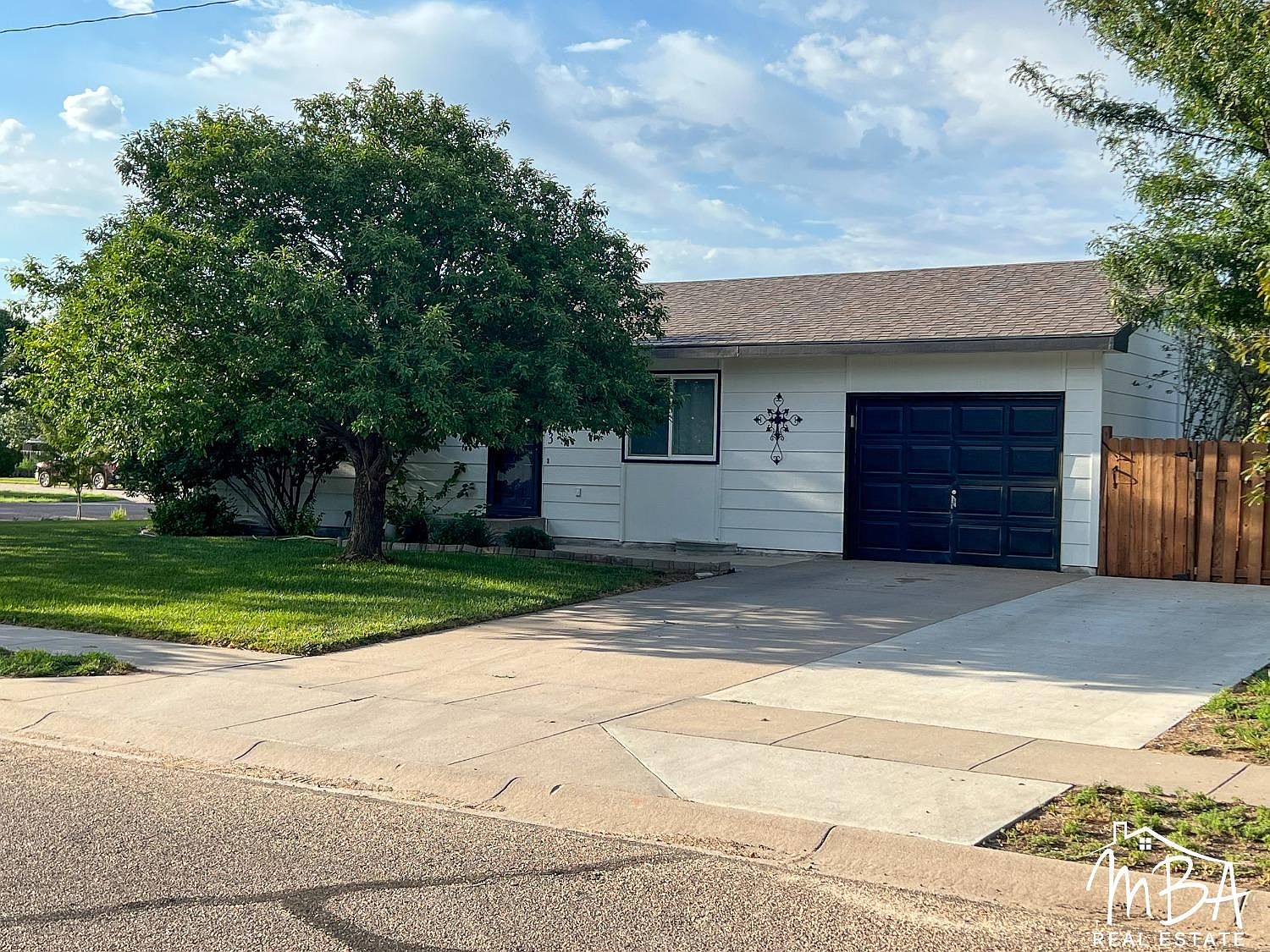 703 Jake St, KS 67851 MLS 18952 Zillow