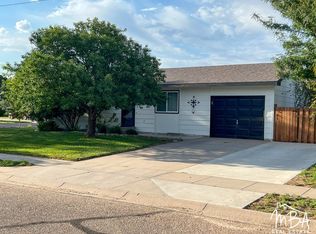 703 Jake St, Holcomb, KS 67851