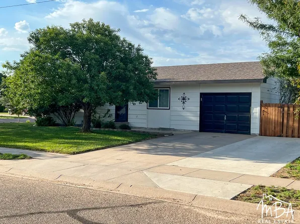 703 Jake St, Holcomb, KS 67851