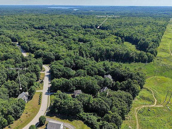 4th image of 2 Wood Ridge Lane
