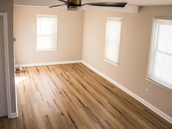 2nd image of 53 E Hudson Ave