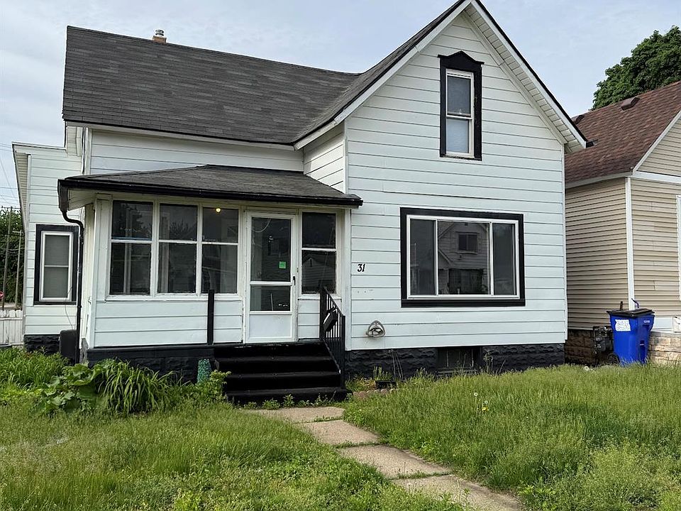 1st image of 31 Fessenden St