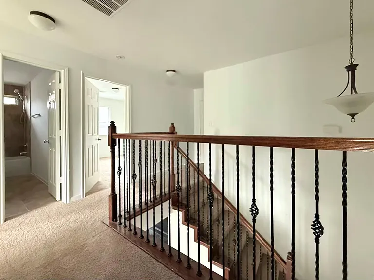 2814 Ridgeglen Ln — Photo 23