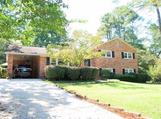 17 Lakecrest Dr, Columbia, SC 29206