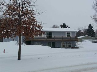 849 McCoy Park Rd, Fort Atkinson, WI 53538