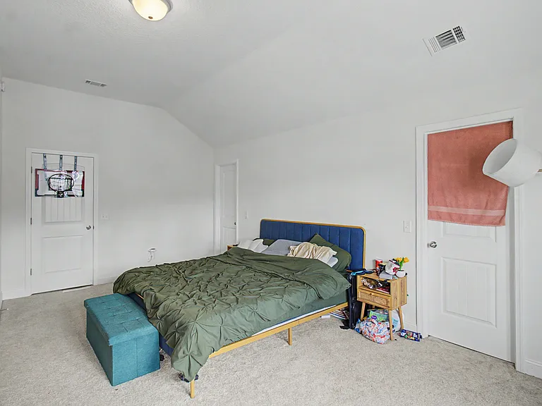 1246 Grayson Ave — Photo 10