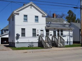 332 W 9th Ave, Oshkosh, WI 54902